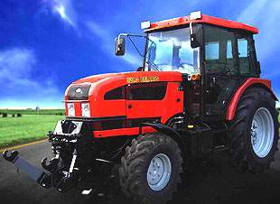 Трактор Беларус - МТЗ 921 (Беларусь) Является садово-виноградниковой модификацией. Отличается уменьшенными габаритными размерами и дорожным просветом и предназначен для выполнения различных работ