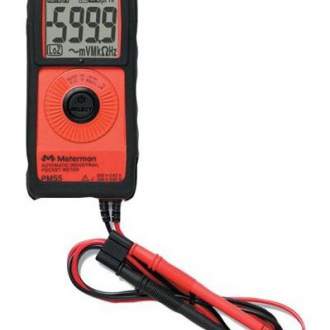 Автоматический прецизионный карманный мультиметр Meterman PM 55A (США) Толщина приборов менее одного сантиметра, а вес - всего 85 г.