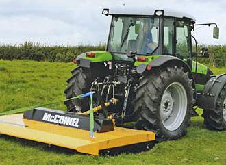 Роторная косилка (McConnel) PT9 Британская фирма McConnel, являющаяся в своей стране лидером по производству машин для скоса травы, разработала линейку роторных косилок, которые в нашей стране монтируются как навесное оборудование на трактор МТЗ