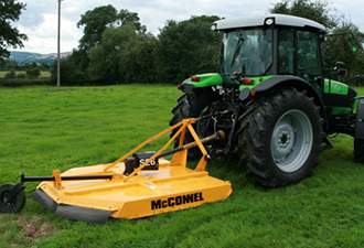 Роторная косилка (McConnel) SE4 Британская фирма McConnel, являющаяся в своей стране лидером по производству машин для скоса травы, разработала линейку роторных косилок, которые в нашей стране монтируются как навесное оборудование на трактор МТЗ