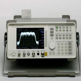 Анализаторы спектра Agilent Technologies 8560EC (США) 30Гц-2,9ГГц, динамический диапазон 108дБ, чувствительность -151дБ. 