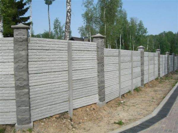 Забор бетонный самостоящий
