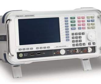 Анализаторы спектра Aeroflex IFR 3251 (США) Анализатор спектра Aeroflex IFR 3251 включает в себя опцию специализированного EMI-приёмника